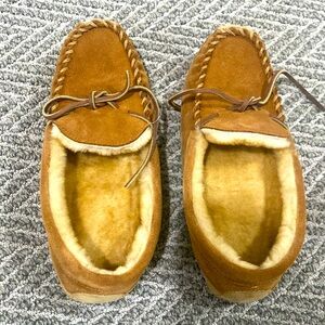 Never worn L.L. Bean Slippers